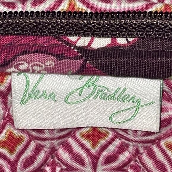 Vera Bradley Retired Mod Floral Pink Mini Hipster Crossbody Bag & Clip Zip ID - Picture 6 of 11